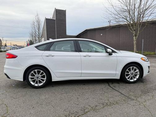 2019 Ford Fusion Hybrid SE