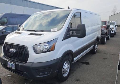 2022 Ford Transit-250 Base