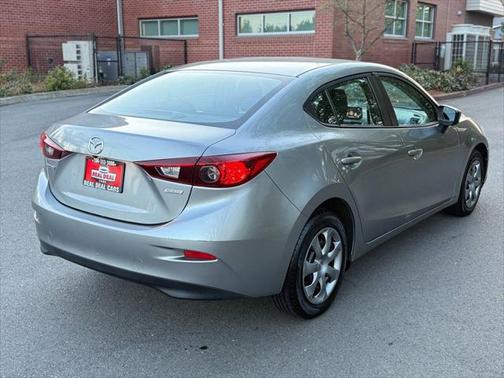 2016 Mazda Mazda3 i Sport