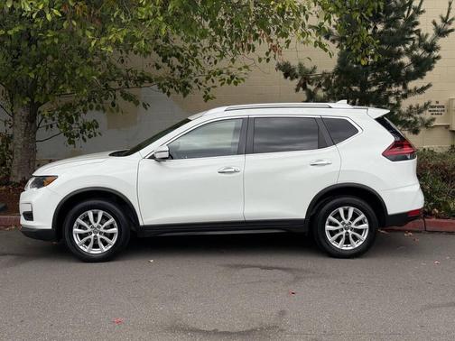 2019 Nissan Rogue SV