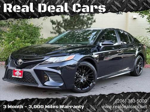 2020 Toyota Camry SE