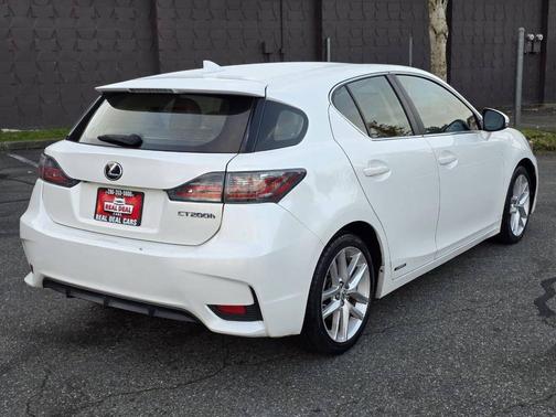 2014 Lexus CT 200h Base 4dr Hatchback