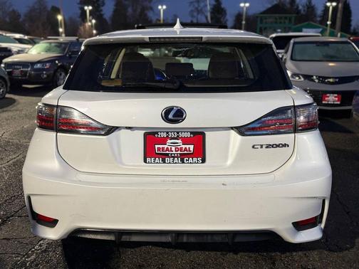 2014 Lexus CT 200h Base 4dr Hatchback
