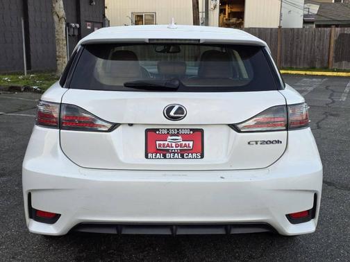 2014 Lexus CT 200h Base 4dr Hatchback