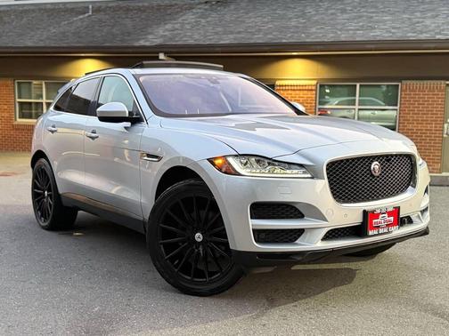 2018 Jaguar F-PACE 35t Prestige