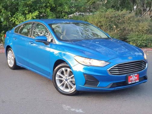 2020 Ford Fusion Hybrid SE