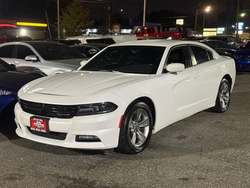 2015 Dodge Charger SXT