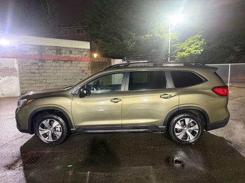 2022 Subaru Ascent Premium 7-Passenger