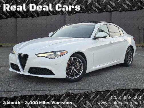 Alfa White 2018 Alfa Romeo Giulia Base