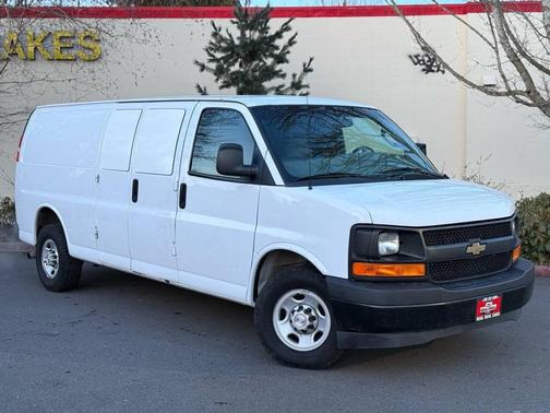 2017 Chevrolet Express 3500 Work Van