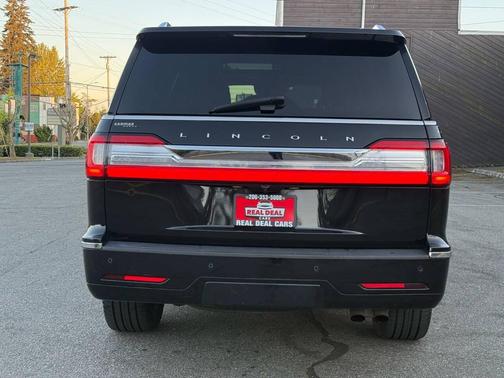 Black Velvet 2018 Lincoln Navigator Reserve