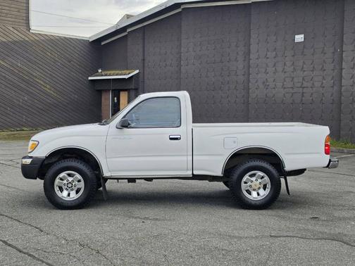 Natural White 2000 Toyota Tacoma Base