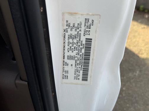 2000 Toyota Tacoma Base