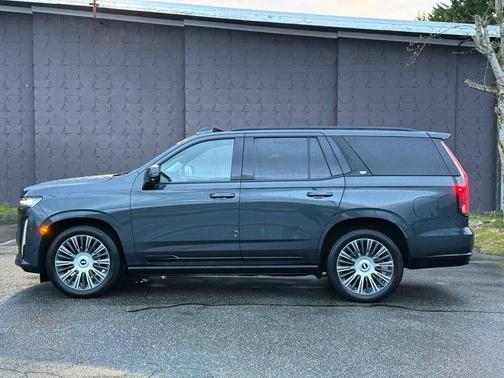 Wilder Metallic 2022 Cadillac Escalade Sport Platinum