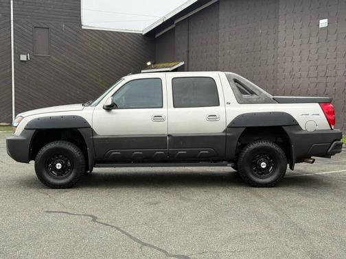 2005 Chevrolet Avalanche 2500 LT