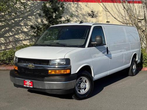 2020 Chevrolet Express 2500 RWD 2500 Extended Wheelbase WT