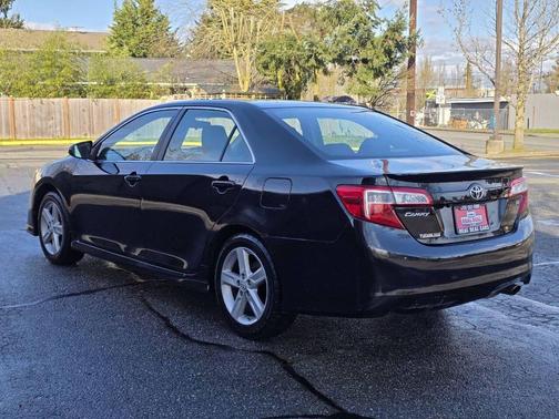 2013 Toyota Camry SE