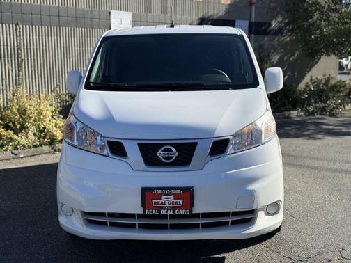 2021 Nissan NV200 SV