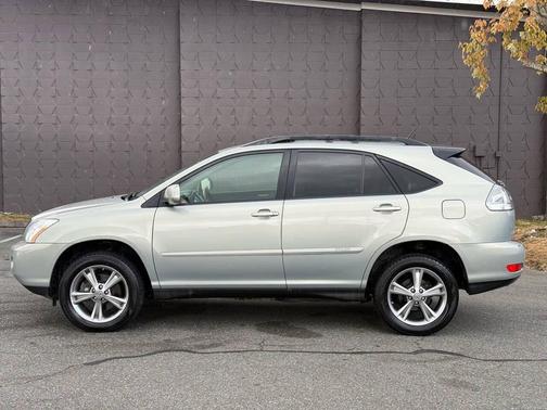 Millennium Silver Metallic 2007 Lexus RX 400h Base