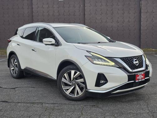 Pearl White Tricoat 2019 Nissan Murano SL