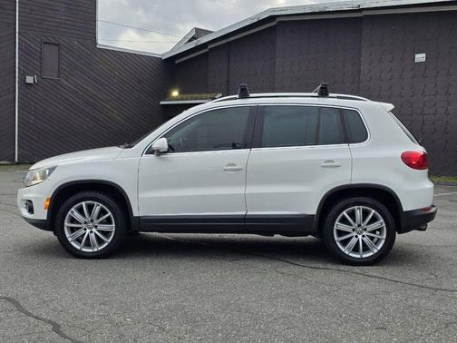 2012 Volkswagen Tiguan SE