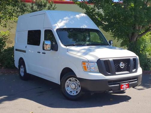 2014 Nissan NV Cargo NV2500 HD 3500 HD SV 4x2 3dr Cargo Van w/High Roof