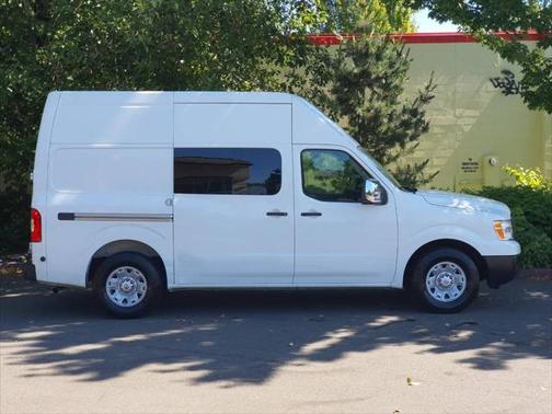 2014 Nissan NV Cargo NV2500 HD 3500 HD SV 4x2 3dr Cargo Van w/High Roof