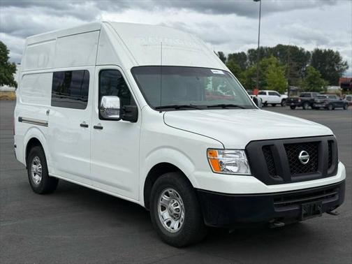 2014 Nissan NV Cargo NV2500 HD 3500 HD SV 4x2 3dr Cargo Van w/High Roof