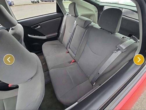 2012 Toyota Prius Two