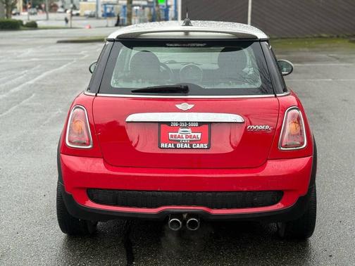 2007 MINI Cooper S Base