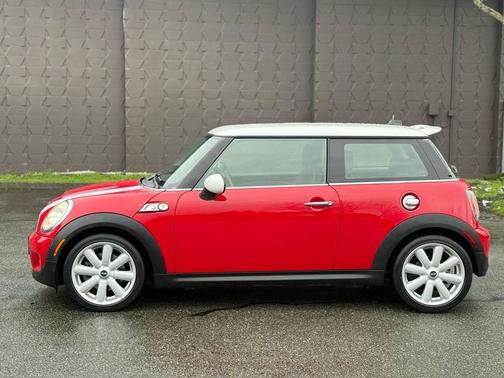 2007 MINI Cooper S Base