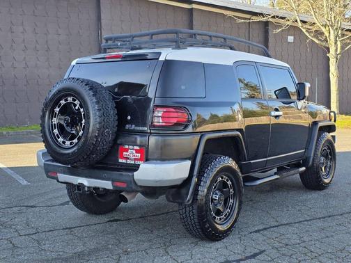 2009 Toyota FJ Cruiser Base