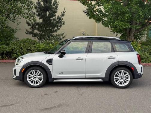 2022 MINI Countryman Oxford Edition