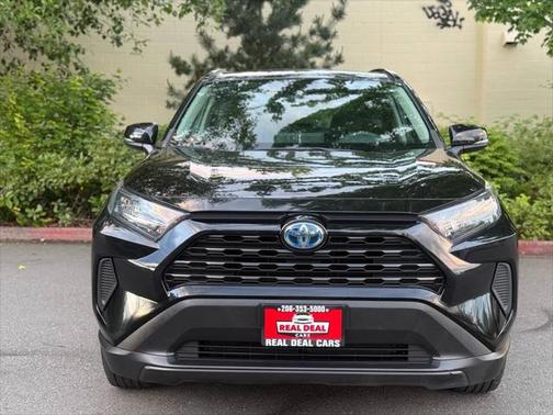 2022 Toyota RAV4 Hybrid LE