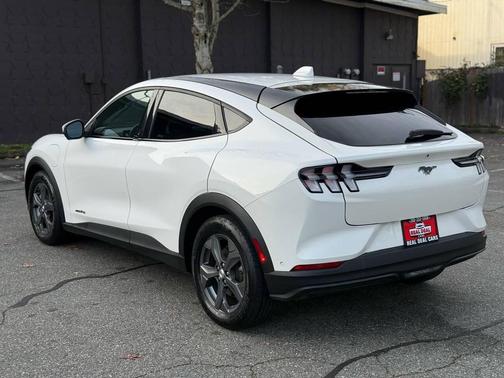 2021 Ford Mustang Mach-E Select