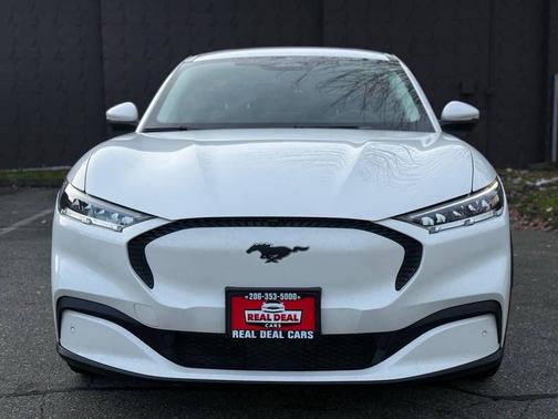 2021 Ford Mustang Mach-E Select