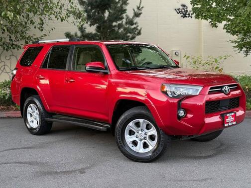 2022 Toyota 4Runner SR5