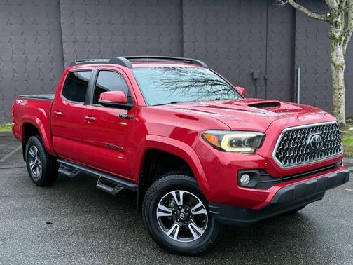 2018 Toyota Tacoma TRD Sport