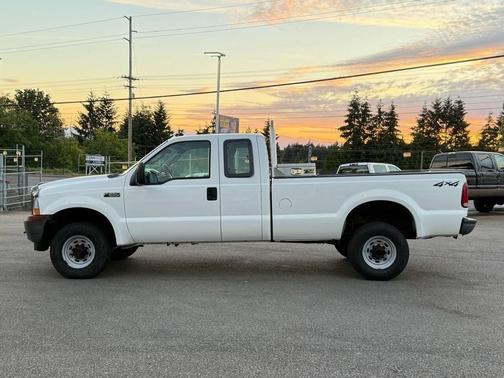 Oxford White Clearcoat 2003 Ford F-250 XL SuperCab
