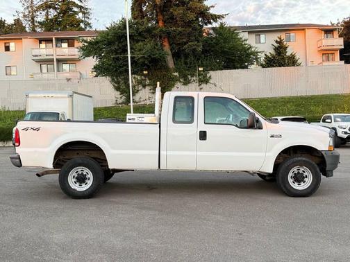 Oxford White Clearcoat 2003 Ford F-250 XL SuperCab