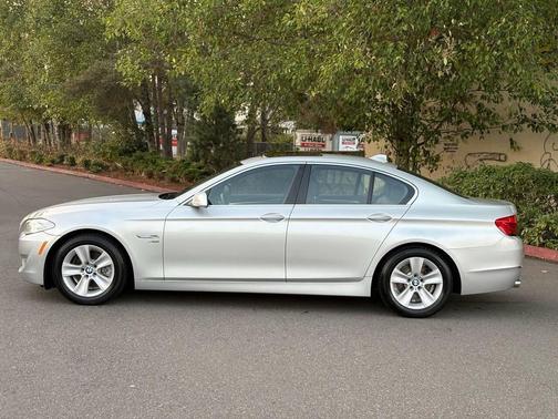 2012 BMW 528 xDrive