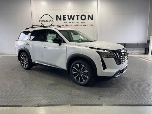 Pearl 2026 Nissan Pathfinder Platinum
