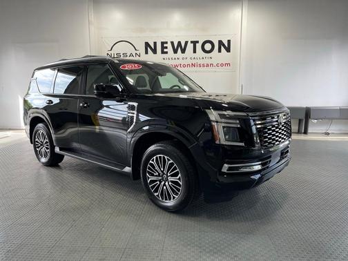 2025 Nissan Armada Platinum