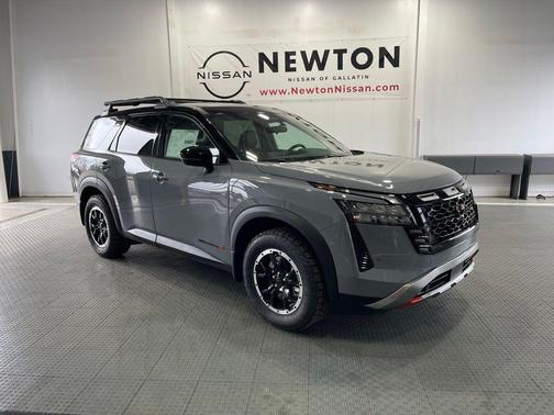 Boulder Gray Metallic 2026 Nissan Pathfinder Rock Creek
