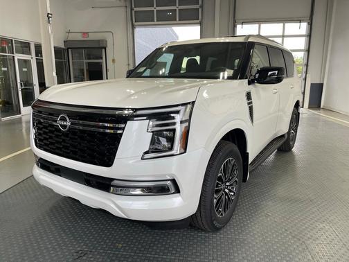 2025 Nissan Armada Platinum