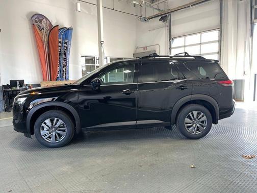 Black 2026 Nissan Pathfinder SV