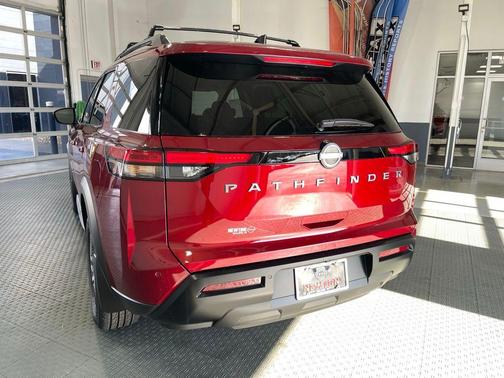 Scarlet Ember 2026 Nissan Pathfinder SV