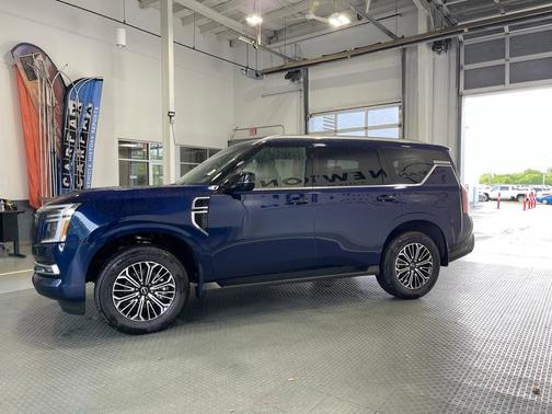 2025 Nissan Armada SL