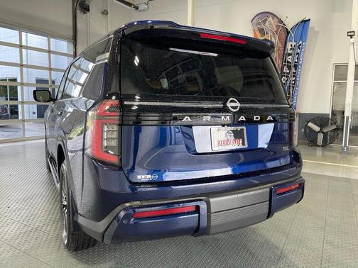 2025 Nissan Armada SL