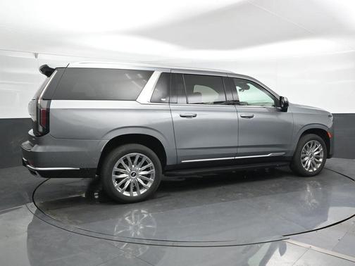 2023 Cadillac Escalade ESV Premium Luxury